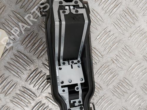 Used Lamp holder RENAULT SCÉNIC III (JZ0/1_) 1.5 dCi (110 hp) 30358464