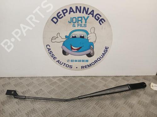 Used Front windshield wiper arm VW GOLF V (1K1) 1.9 TDI (105 hp) 23744288