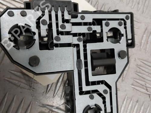 Used Lamp holder MERCEDES-BENZ CLK (C208) CLK 200 Kompressor (208.344) (163 hp) 23744618
