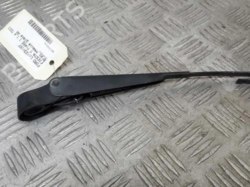 Used Rear windshield wiper arm FORD FIESTA V (JH_, JD_) 1.4 TDCi (68 hp) 23734839