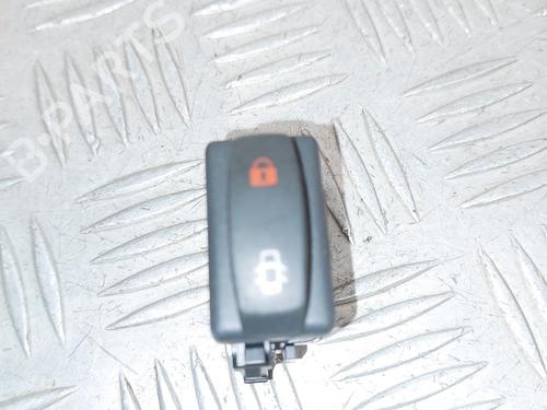 Used Switch RENAULT TRAFIC II Bus (JL) 2.0 dCi 90 (90 hp) 23713530