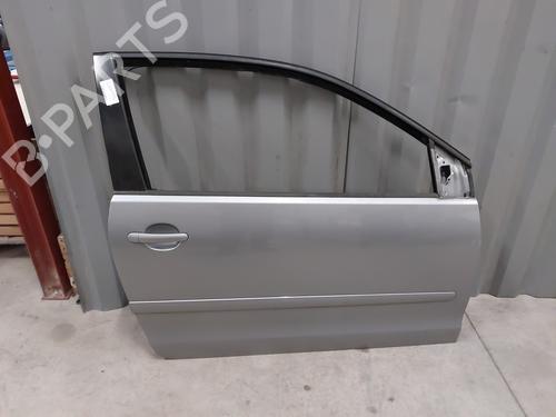 Used Right front door VW POLO (9N_, 9A_) 1.4 TDI (70 hp) 23660063
