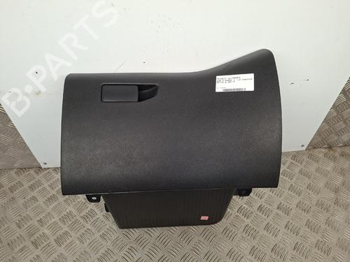 Used Glove box Glove box PEUGEOT 308 II (LB_, LP_, LW_, LH_, L3_) 1.2 THP 130 (131 hp) 39606132 39606132