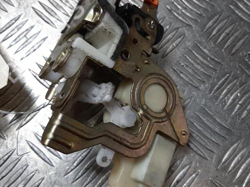 Used Rear left lock DAIHATSU SIRION (M1) 1.3 Sport (M101) (102 hp) 24851903