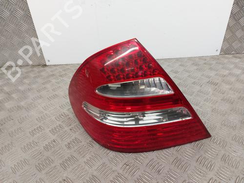 Used Left taillight MERCEDES-BENZ E-CLASS (W211) E 500 (211.070) (306 hp) 32135258