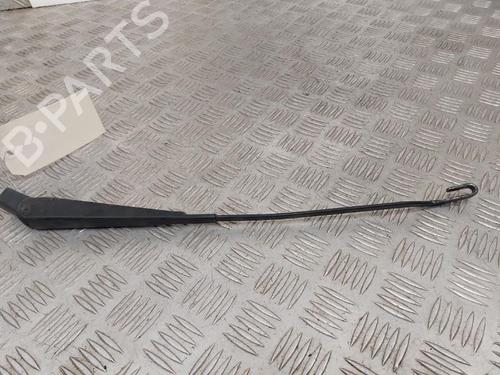 Used Front windshield wiper arm Front windshield wiper arm FORD FIESTA IV (JA_, JB_) 1.3 i (60 hp) 23743428 23743428