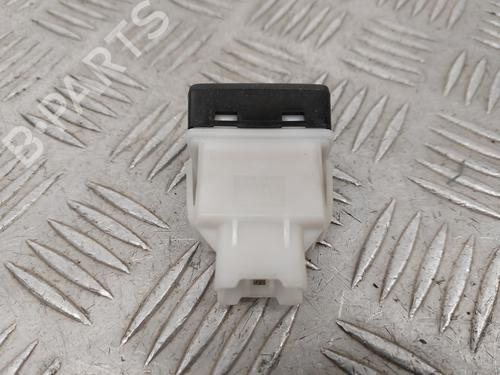 Used Headlight switch Headlight switch SUZUKI SWIFT III (MZ, EZ) 1.3 (RS413, ZC11S) (92 hp) 23748965 23748965