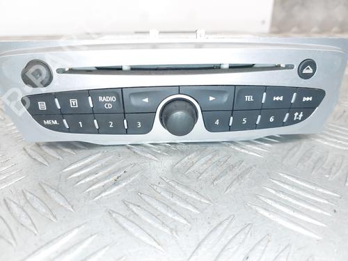 Used Radio Radio RENAULT MEGANE III Hatchback (BZ0/1_, B3_) 1.9 dCi (BZ0N, BZ0J) (131 hp) 30938370 30938370