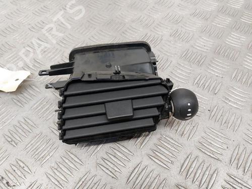 Used Air vent Air vent RENAULT GRAND SCÉNIC III (JZ0/1_) 1.9 dCi (JZ0J, JZ0N, JZ1K, JZ1S) (131 hp) 23744003 23744003