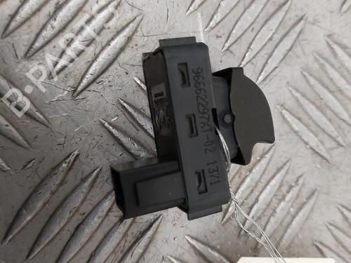 Right front window switch PEUGEOT 3008 I MPV (0U_) 1.6 HDi | BP23744061I26 - Image 3