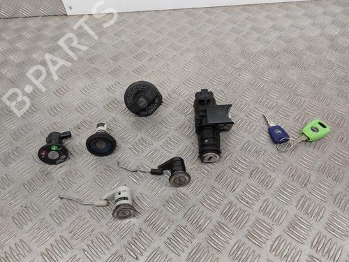 Used Ignition barrel FIAT PUNTO (188_) 1.2 60 (188.030, .050, .130, .150, .230, .250) (60 hp) 27598361