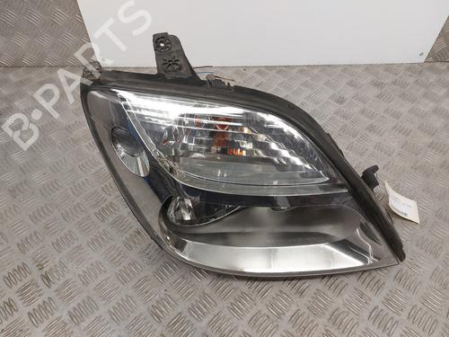 Used Right headlight Right headlight RENAULT SCÉNIC I MPV (JA0/1_, FA0_) 1.6 (JA00, JA16, JA15, JA19, JA1V, JA2B, JA2C, JA0B,... (107 hp) 31669943 31669943