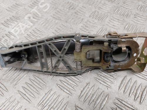 Front right exterior door handle VW TOURAN (1T1, 1T2) 2.0 TDI 16V | BP29742874C129