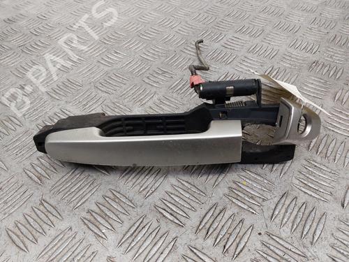 Used Front left exterior door handle Front left exterior door handle TOYOTA COROLLA Verso (_E12_) 2.0 D-4D (CDE120_, CDE120R) (90 hp) 34141656 34141656