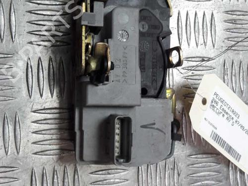 Used Front right lock PEUGEOT 206 Hatchback (2A/C) 1.1 i (60 hp) 23716832