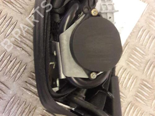 front-right-seatbelt-renault-fluence-l3_-2010-23728282 main image