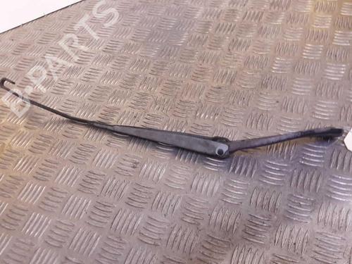 Used Front windshield wiper arm RENAULT MEGANE II (BM0/1_, CM0/1_) 1.5 dCi (BM0F, BM0T, BM2B, CM0F, CM0T) (82 hp) 23656507