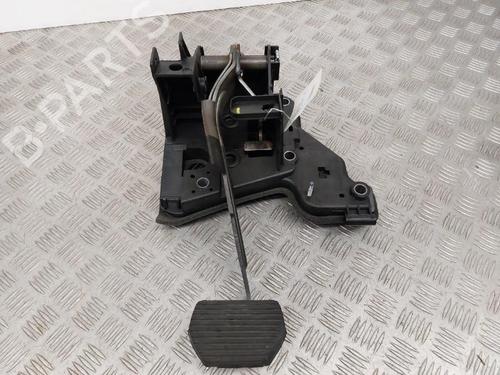 Used Break pedal PEUGEOT 407 (6D_) 2.0 HDi 135 (6DRHRH, 6DRHRE, 6DRHRG, 6DRHRJ) (136 hp) 23736580