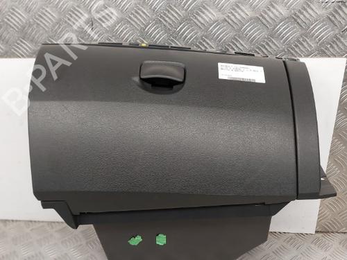 Used Glove box RENAULT CLIO III (BR0/1, CR0/1) 1.5 dCi (BR17, CR17) (86 hp) 23745271