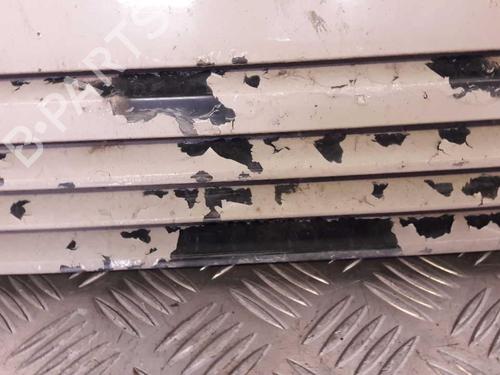Grill Grill RENAULT SUPER 5 (B/C40_) 1.1 (48 hp) 23725251 23725251