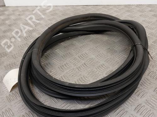 Rubber door seal CITROËN C3 II (SC_) 1.4 HDi 70 (SC8HZC, SC8HR0, SC8HP4) | BP23746416C142 