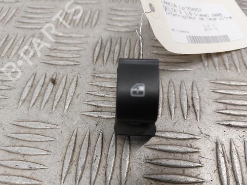 left-rear-window-switch-lancia-delta-iii-844_-2008-2009-2010-2011-2012-2013-2014-31883680 main image