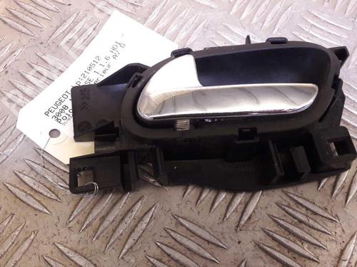 Used Front left interior door handle PEUGEOT 3008 I MPV (0U_) 1.6 HDi (109 hp) 23724017