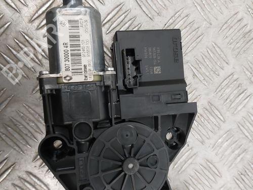 Right front window motor RENAULT MEGANE III Hatchback (BZ0/1_, B3_) 1.9 dCi (BZ0N, BZ0J) | BP29698871E20