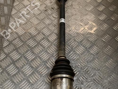 Used Right front driveshaft Right front driveshaft RENAULT RAPID Box Body/MPV (F40_, G40_) 1.9 D (F40P, F40N, F40E) (64 hp) 24851384 24851384