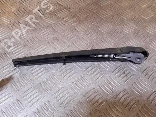 Used Rear windshield wiper arm FIAT PANDA (169_) 1.2 (169AXF2A, 169AXF1A) (69 hp) 23725983