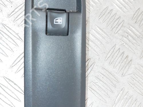Used Right front window switch Right front window switch DACIA DUSTER (HS_) 1.5 dCi 4x4 (109 hp) 26453853 26453853