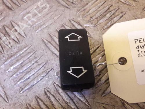 Used Right front window switch Right front window switch PEUGEOT 405 II Break (4E) 1.9 D (69 hp) 23728034 23728034