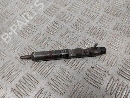 Injektor für RENAULT KANGOO Express (FC0/1_) 1.5 dCi (FC07, FC1R) (65 hp) 32110978