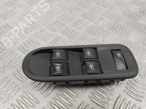 Used Left front window switch Left front window switch DACIA DUSTER (HS_) 1.5 dCi 4x4 (109 hp) 26410640 26410640