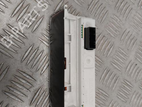 Display monitor RENAULT CLIO III (BR0/1, CR0/1) 1.6 16V (BR09, BR0T, CR09, CR0T) | BP29323532C48 