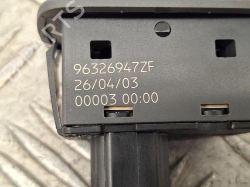 Right rear window switch CITROËN C5 I (DC_) 2.0 HDi (DCRHZB, DCRHZE) | BP37637156I28 - Image 3