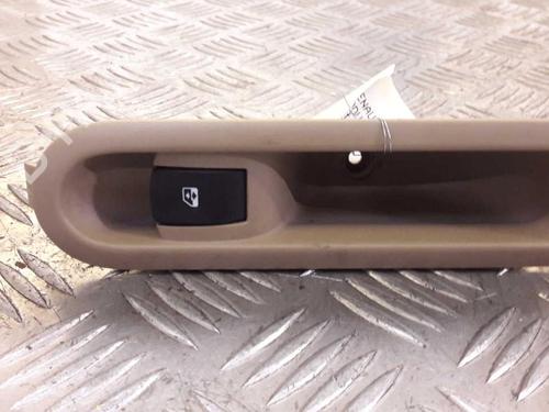 right-rear-window-switch-renault-modus-grand-modus-fjp0_-2004-23723443 main image