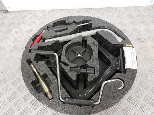 Jack Kit ALFA ROMEO 147 (937_) 1.6 16V T.SPARK (937.AXA1A, 937.AXB1A, 937.BXB1A) | BP32164221C119