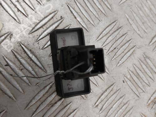 Used Warning switch Warning switch NISSAN PIXO (UA0) 1.0 (68 hp) 23747114 23747114