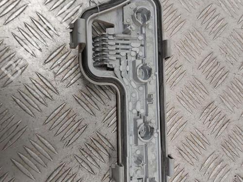 Used Lamp holder OPEL ZAFIRA A MPV (T98) 2.2 DTI 16V (F75) (125 hp) 23738297