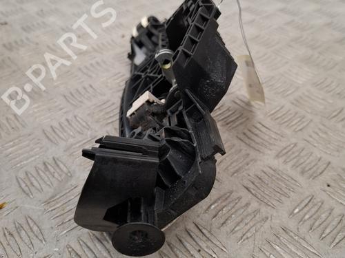 rear-left-exterior-door-handle-mercedes-benz-c-class-w204-2007-2008-2009-2010-2011-2012-2013-2014-2015-25834440 main image