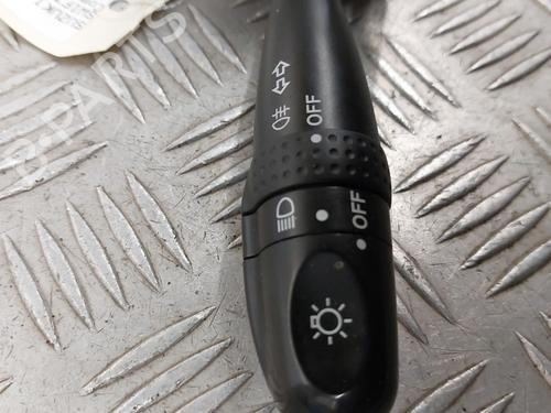 switch-suzuki-swift-iii-mz-ez-2005-29742878 main image