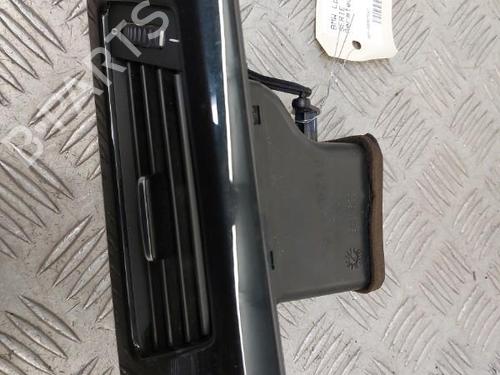 air-vent-bmw-3-touring-e91-2004-2005-2006-2007-2008-2009-2010-2011-2012-23744747 main image