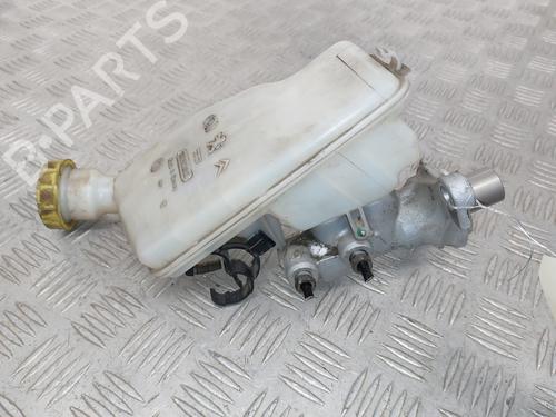 Used Brake master cylinder Brake master cylinder CITROËN C3 Picasso (SH_) 1.6 HDi (90 hp) 23748801 23748801