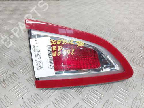 Højre baklys, luke RENAULT SCÉNIC III (JZ0/1_) 1.9 dCi (JZ0J, JZ1J, JZ1K, JZ1S) (131 hp) 31696221