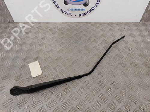 Used Front windshield wiper arm Front windshield wiper arm 23659839 23659839
