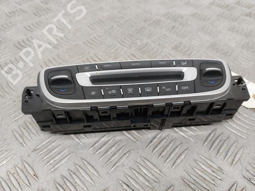 Climate control RENAULT MEGANE III Hatchback (BZ0/1_, B3_) 1.9 dCi (BZ0N, BZ0J) | BP30938358I5  - Image 6