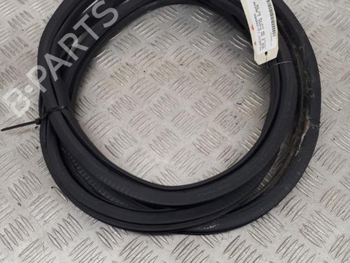 Used Rubber door seal PEUGEOT 308 SW II (LC_, LJ_, LR_, LX_, L4_) 1.6 BlueHDi 120 (120 hp) 23745874
