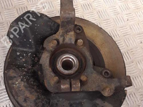 Used Right front steering knuckle HYUNDAI SANTA FÉ II (CM) 2.2 CRDi GLS 4x4 (150 hp) 23717469