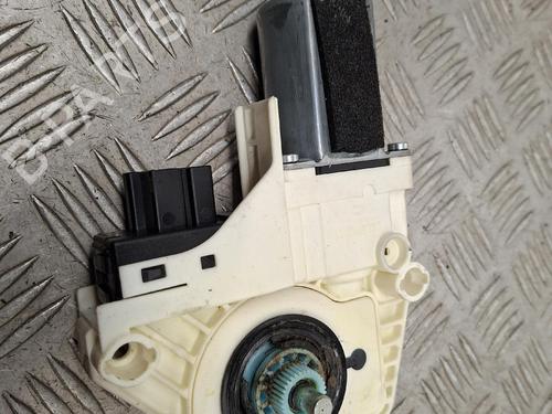 Used Right front window motor Right front window motor 39178907 39178907